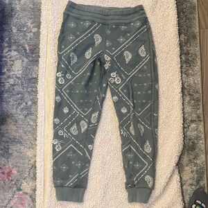 Women’s Paisley Embroidered Joggers - Green